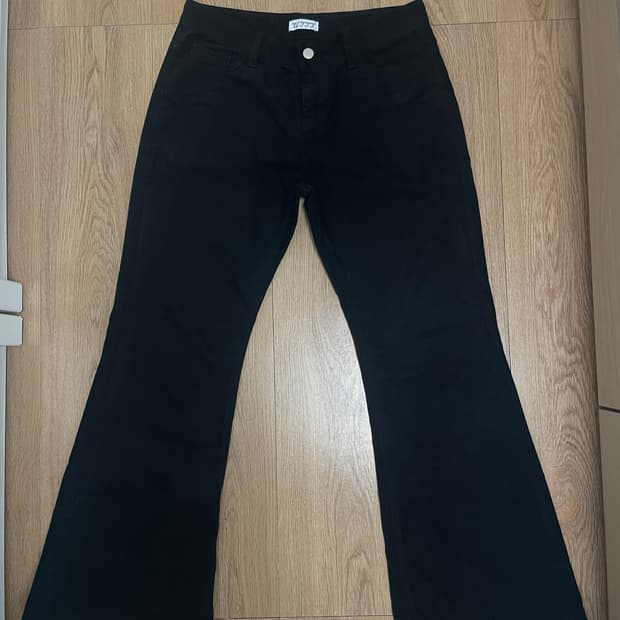 애프터먼데이 부츠컷