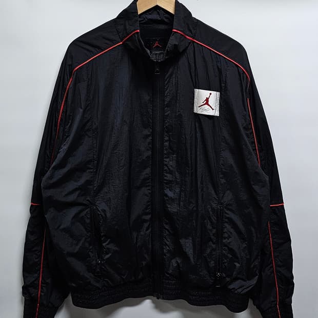 나이키 조던 플라이트 바람막이 자켓 L