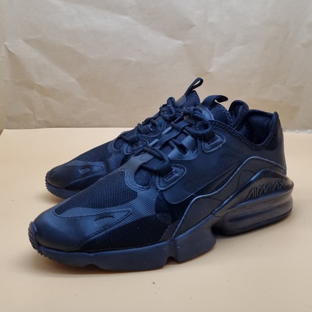 나이키 에어맥스 인피니티2 올블랙 운동화255