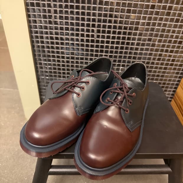 닥터마틴 3홀 배색