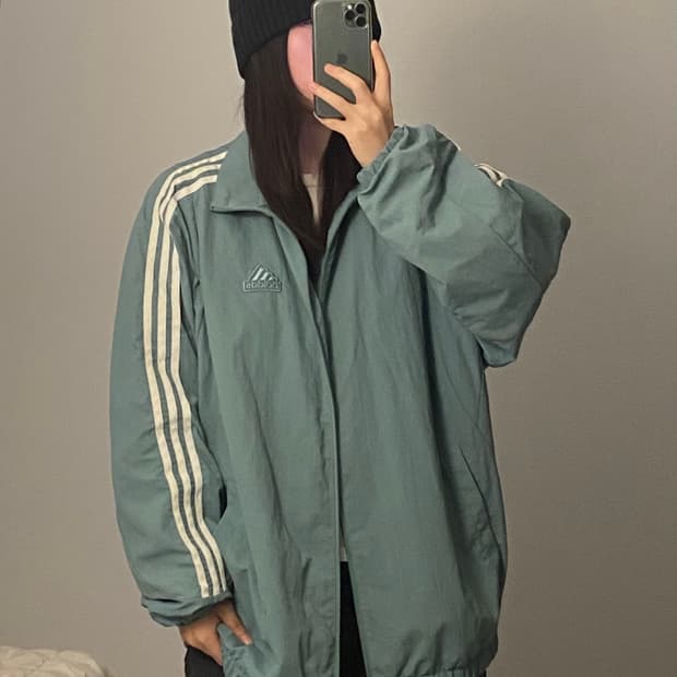 아디다스 바람막이