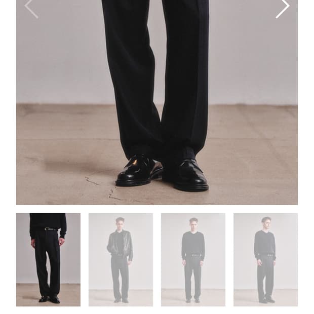 Art if acts Wool One Tuck Trousers 구합니다