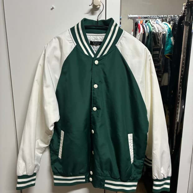 👕 REGIA 레지아 바시티 자켓 M/95