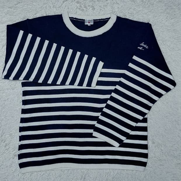 Hardy Amies 스트라이프 니트 M (L~XL가능)