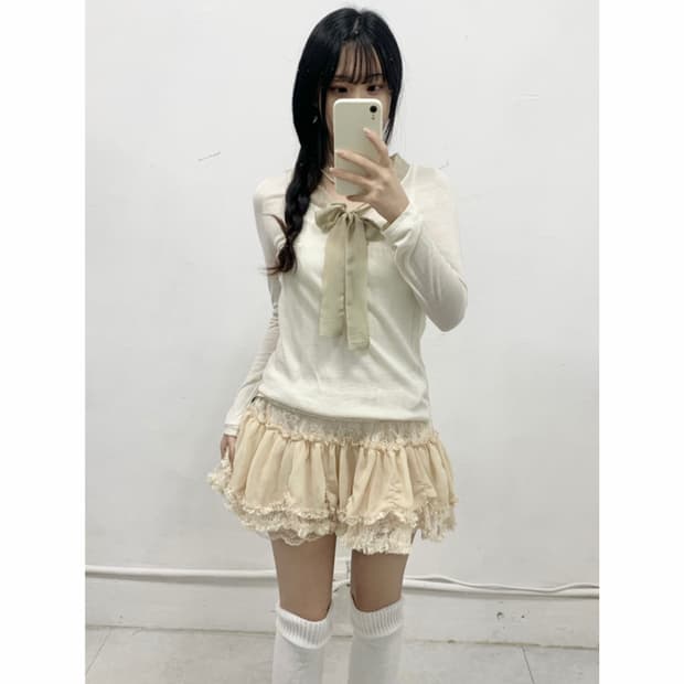 로걀 라떼갸루 리본 롱슬리브