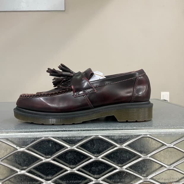 닥터마틴 아드리안 래더 태슬 로퍼 UK6