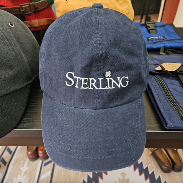 엘엘빈 네이비 볼캡