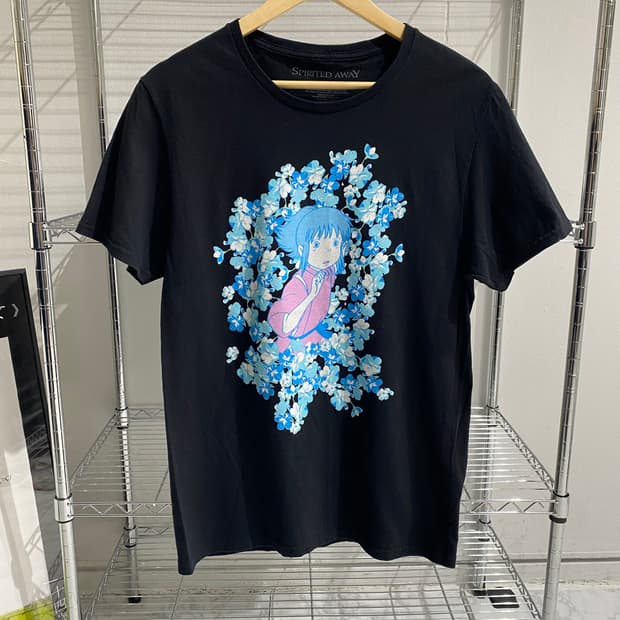 지브리 센과치히로 오피셜 애니메이션 티셔츠