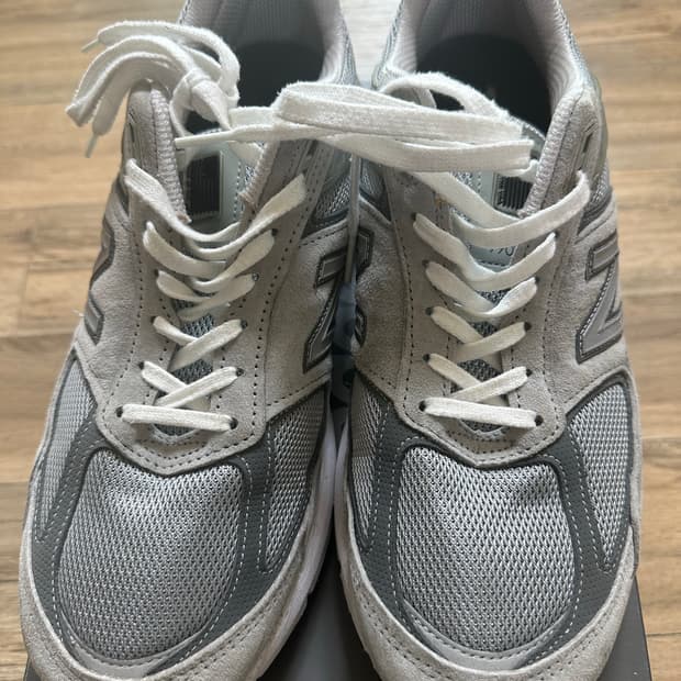 뉴발란스 990v5 285