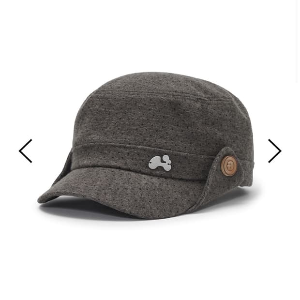 허그유어스킨 버튼 캡 브라운