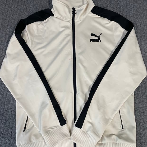 퓨마 아이보리색 져지