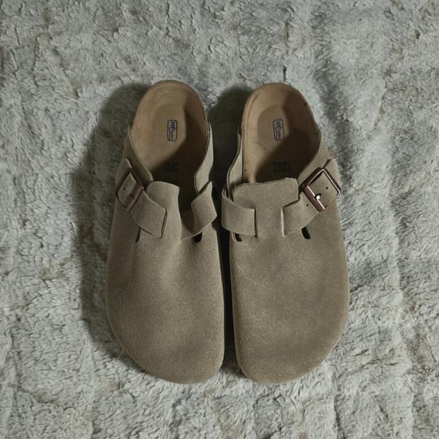 버켄스탁 보스턴 타우페 소프트 풋베드 토프 샌들 레귤러 EU42