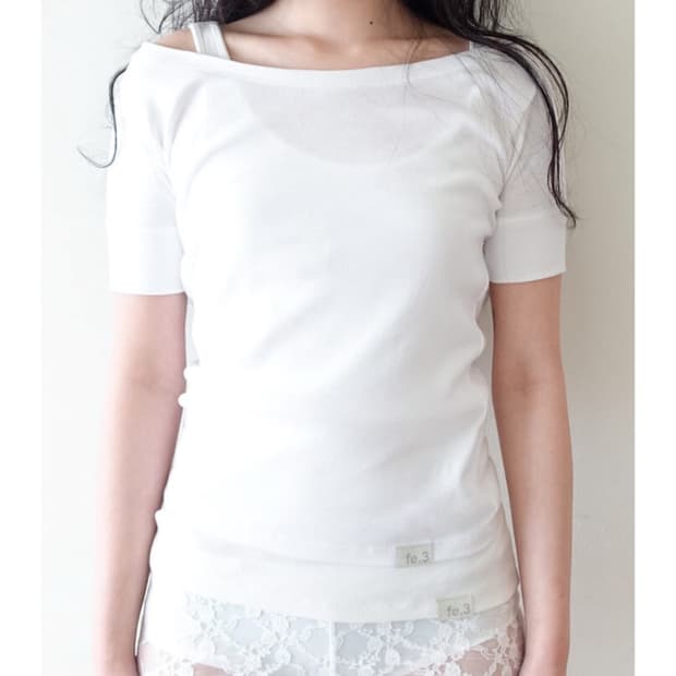 [fe.3] rib half top (white)