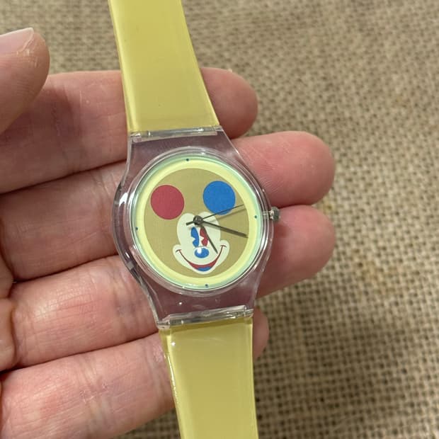 Vintage Disney mickeymouse Quartz