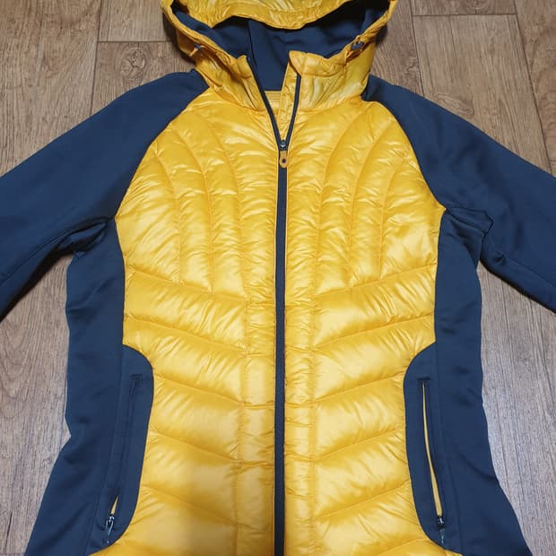 1034 프로스펙스 운동복 후드집업 95 사이즈입니다