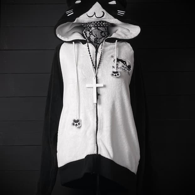 JPN 네코미미 발젤리 나그랑 블랙 화이트 후드집업