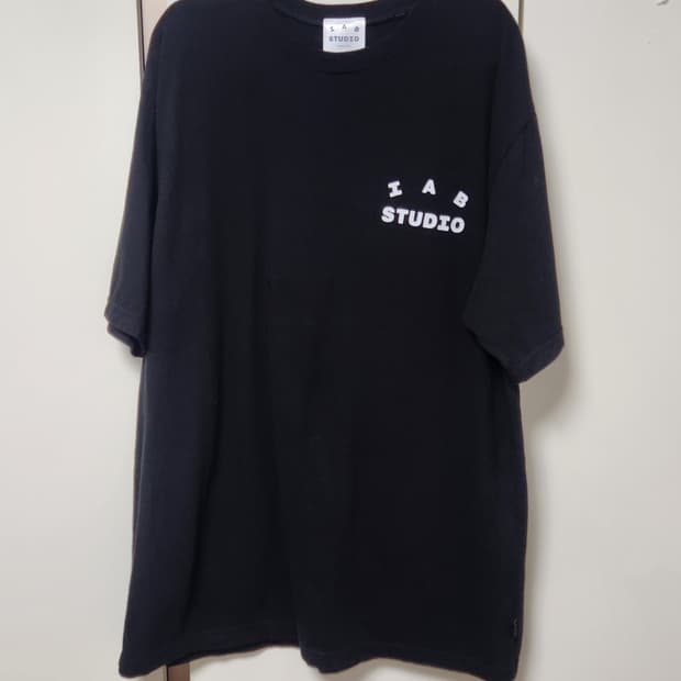 아이앱 스튜디오 티셔츠 L (100-105)