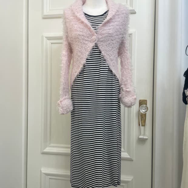pink shaggy one-button collar crop cardi