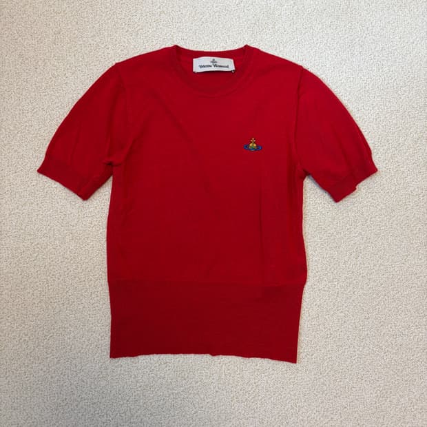 비비안웨스트우드 베아 탑 니트 레드