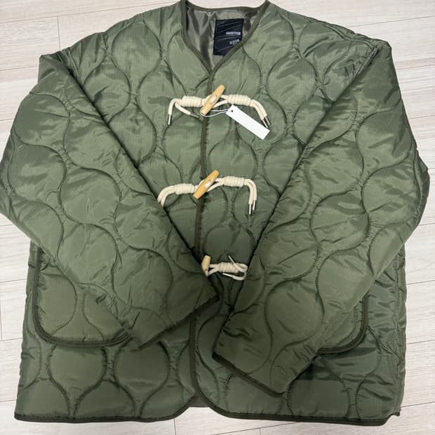 새상품)밈더워드로브 퀄팅 자켓 카키 m