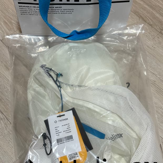 헬리녹스 웨어 백팩 15L 화이트 새상품