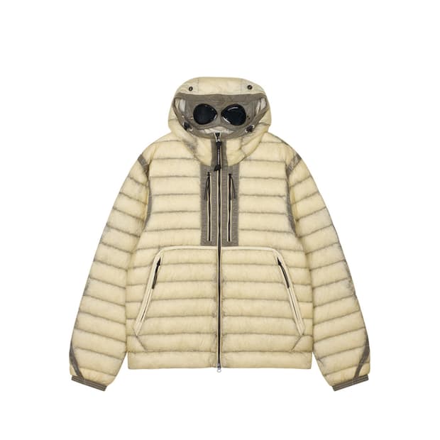 CP컴퍼니 dd쉘 고글 다운패딩 (경량패딩) 피스타치오 쉘베이지 L사이즈