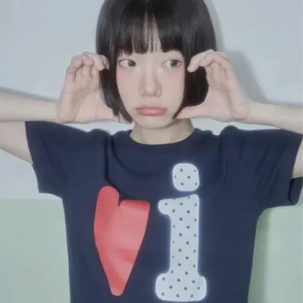 비디오자키 반팔
