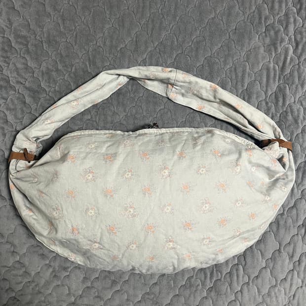 KAPITAL 캐피탈 스너프킨백 숄더백 플라워패턴