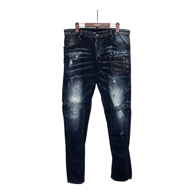 디스퀘어드2 하이 콘트라스트 워싱 데님팬츠 절개패널 페인팅 디테일