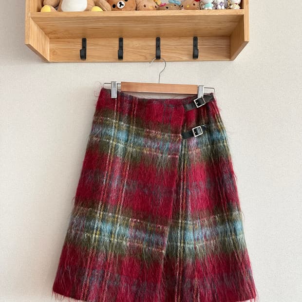 scotland 레드 모헤어 체크 미디스커트 