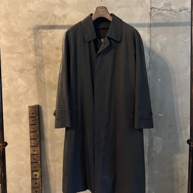 버버리 래글런 코트 100