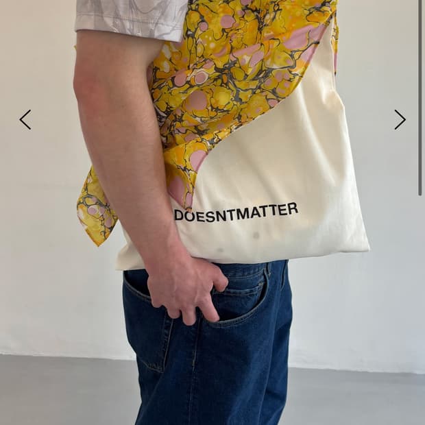 doesntmatter yellow 토트백 