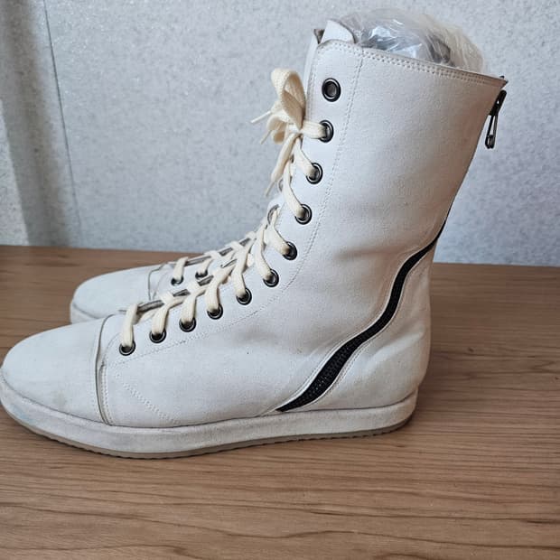 새상품 연예인 협찬 제이호 컬렉션 크림 부츠(빅사이즈)