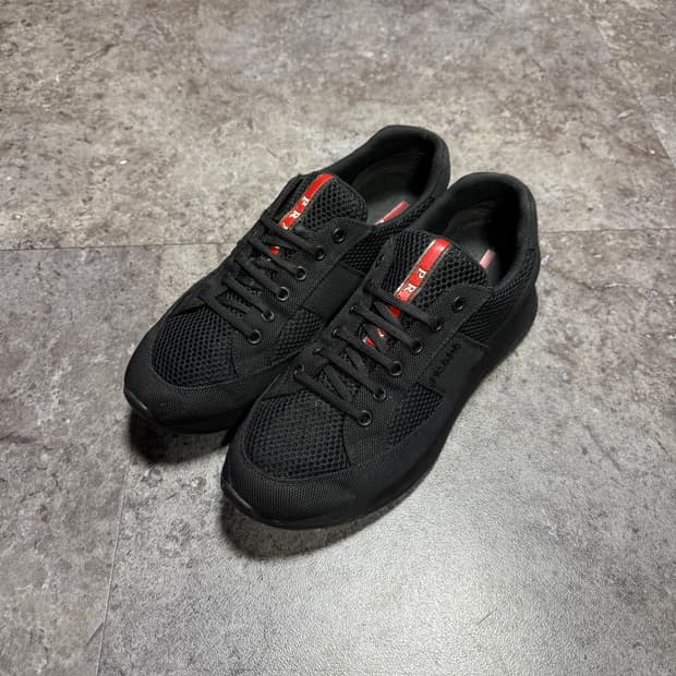 프라다 스니커즈 255