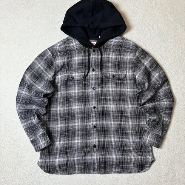 리바이스 25ss 후드 클래식 워커 셔츠 PN6704