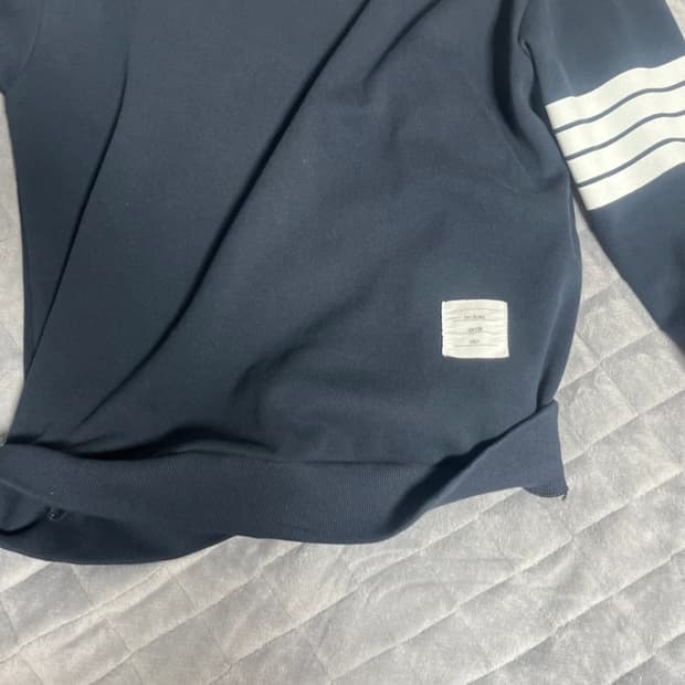 톰브라운 맨투맨