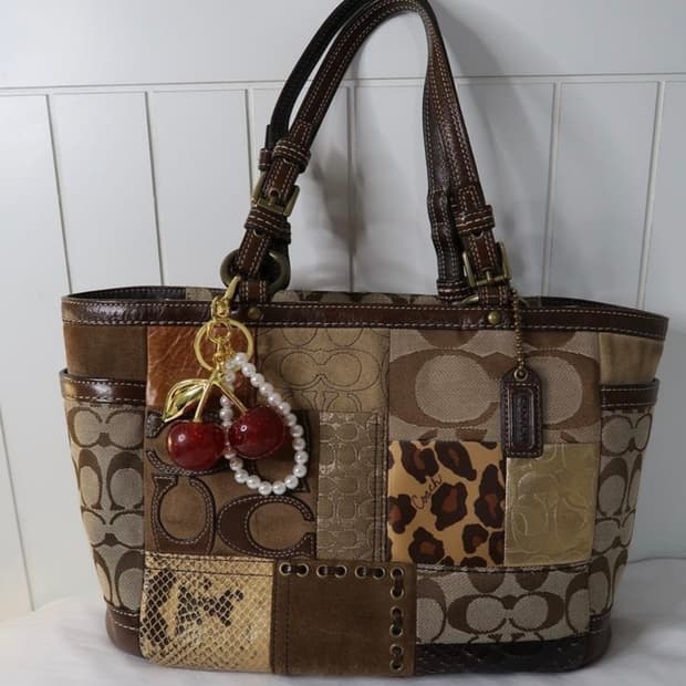๐ชํํฐ๊น๐๐๐ฏ00โs Patchwork tote bag