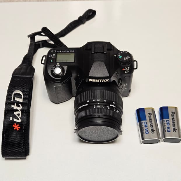 펜탁스 ist D 카메라 시그마 18-50mm 렌즈셋