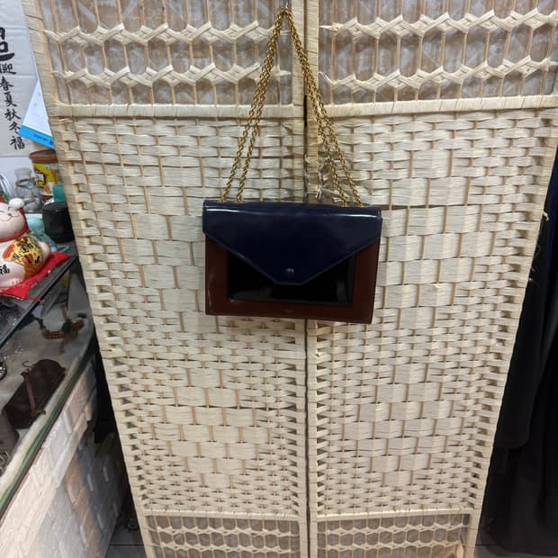 정품 셀린느 멀티컬러 체인 숄더백 팝니다