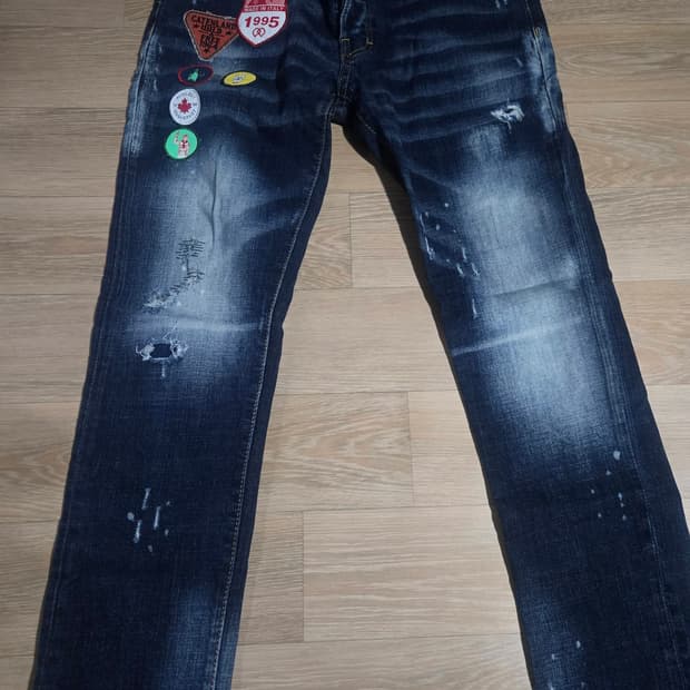 디스퀘어드2 패치 워싱 데미지 청바지 50