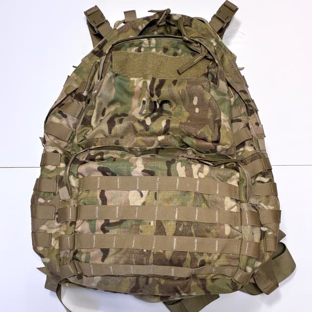 미군 백팩