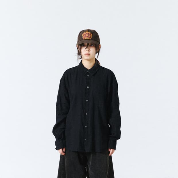 해칭룸 클래식 셔츠 블랙