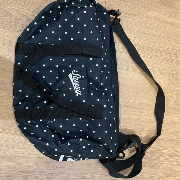 스투시 정품(일본 책 부록) 가방