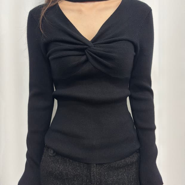 ingni cutout knit