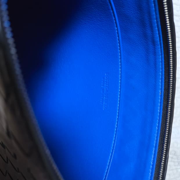 보테가 베네타 클러치