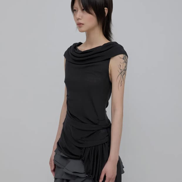 플레어업 프릴 민소매 Faye Frill Sleeveless