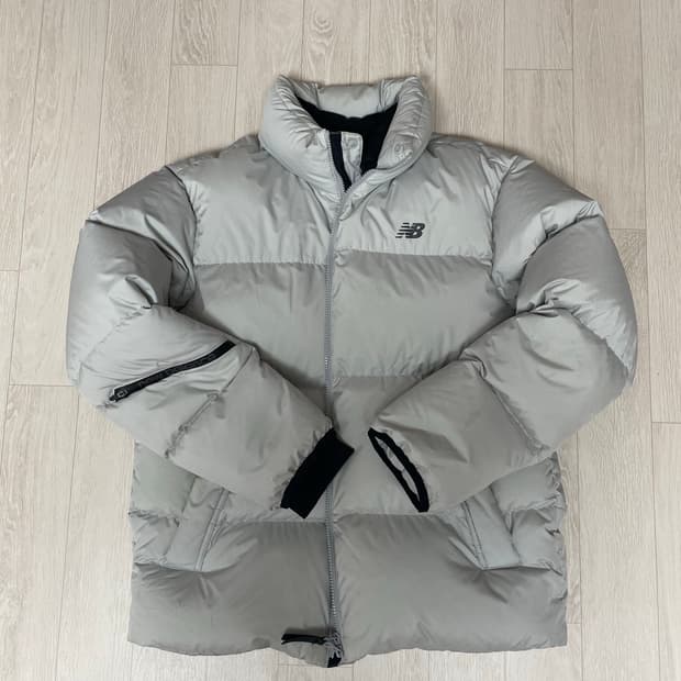뉴발란스 패딩