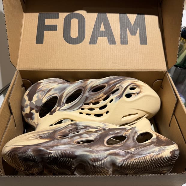 adidas 이지 폼 러너 크림클레이 275