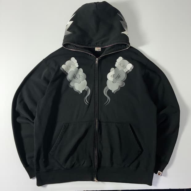 BAPE x KAWS 베이프 카우스 풀집업 후드집업