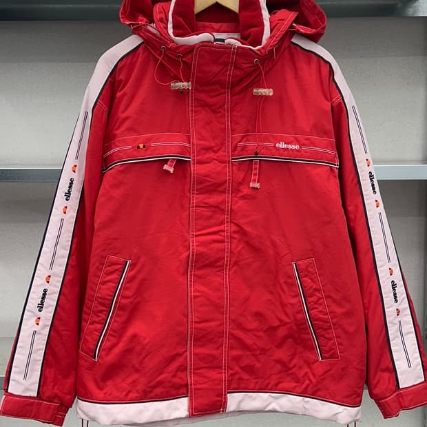 (105)90'S ELLESSE 누빔 점퍼-M1496